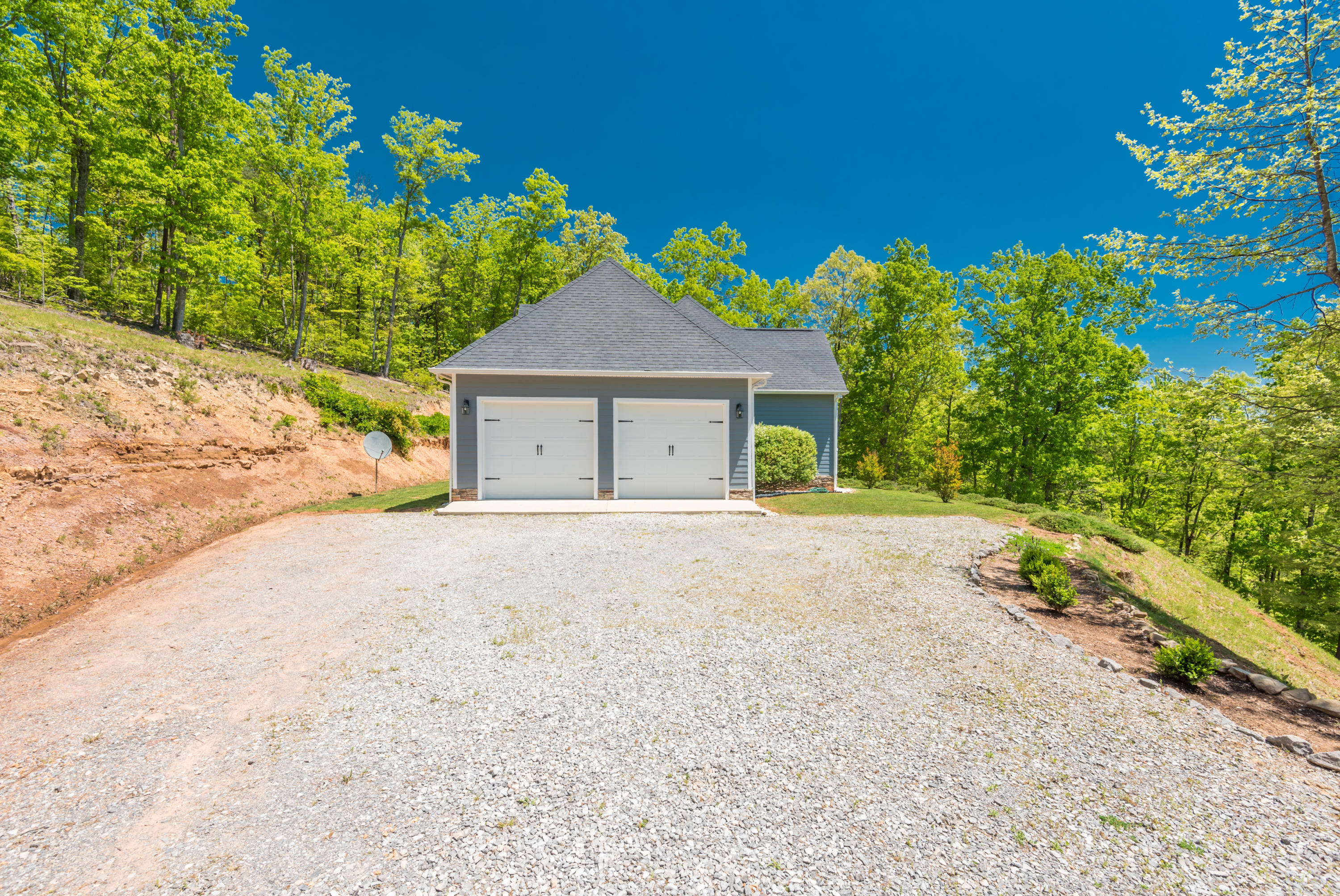 757 Three Point Road Vonore, TN 37885 - Photo 30 of 33 757ThreePointe-28