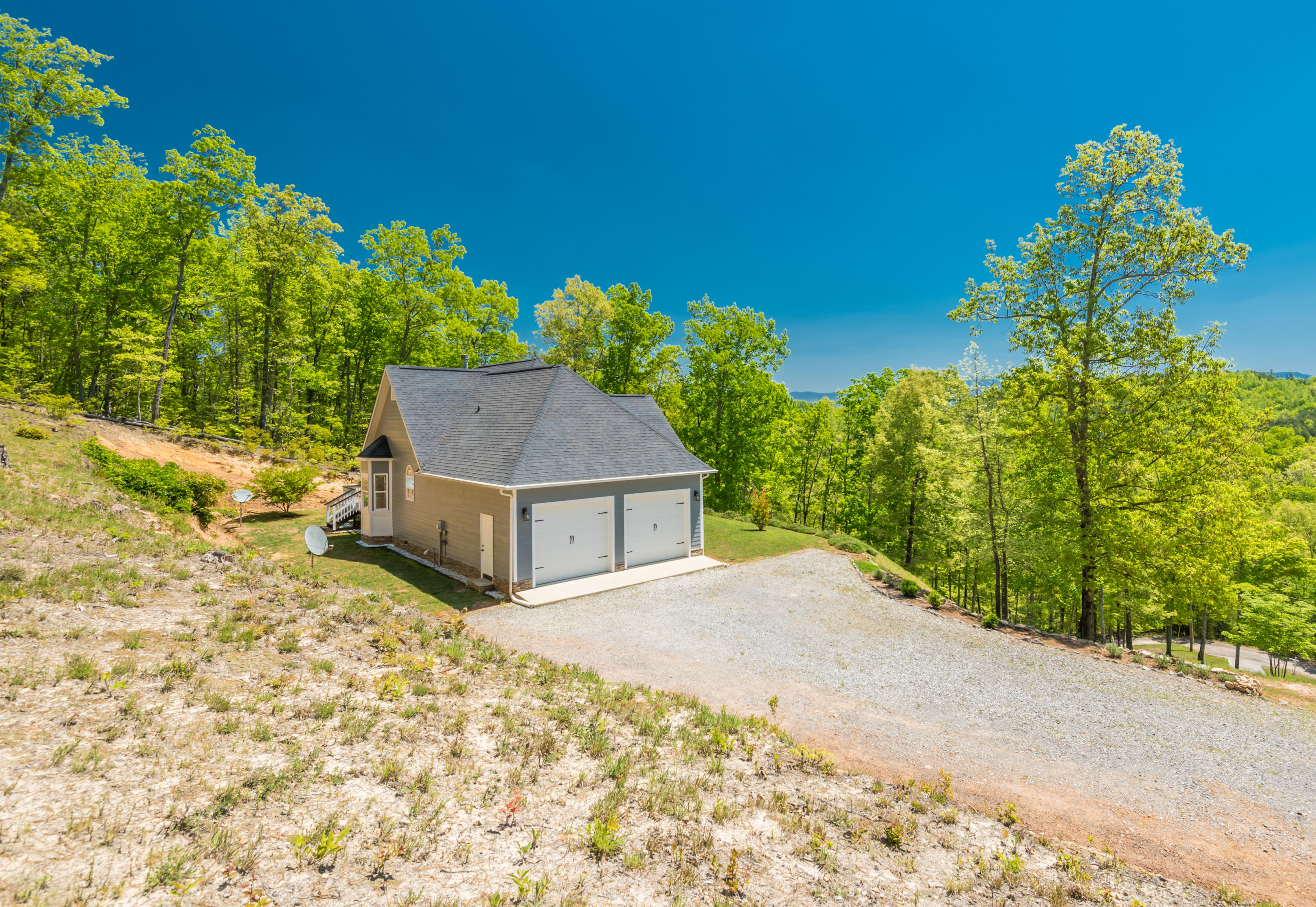757 Three Point Road Vonore, TN 37885 - Photo 31 of 33 757ThreePointe-29