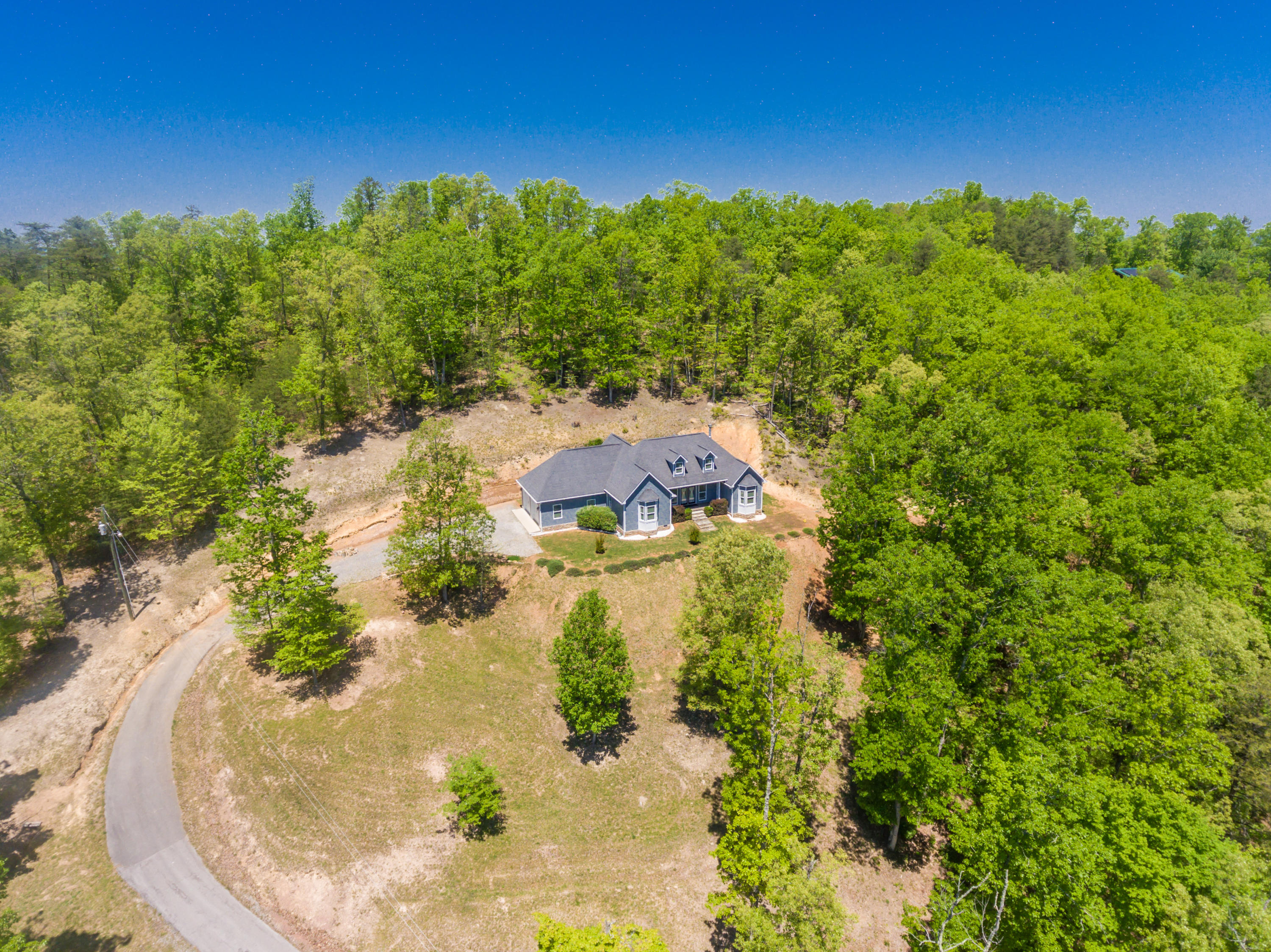 757 Three Point Road Vonore, TN 37885 - Photo 33 of 33 757ThreePointe-33