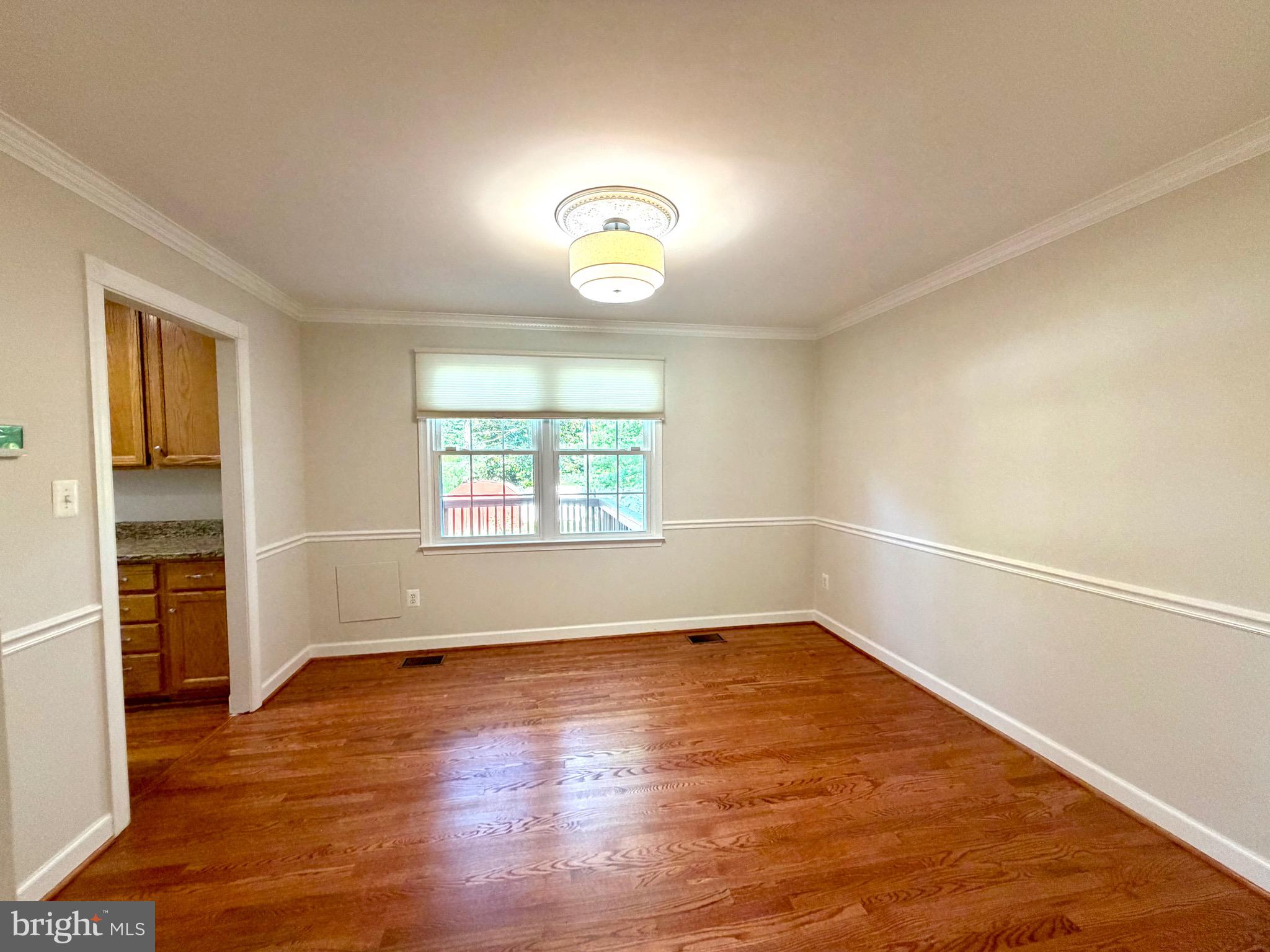 7216 Reservation Drive Springfield, VA 22153 - Photo 20 of 44 Dining Room