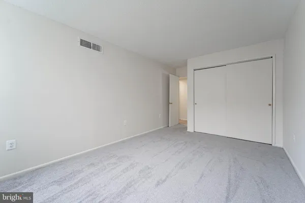 $139,900 | 1822 Metzerott Road, Unit 308, Hyattsville, MD 20783