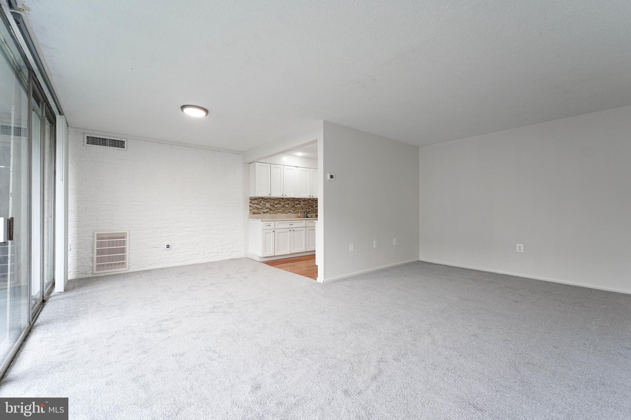 1822 Metzerott Road, Unit 308 Hyattsville, MD 20783 - Photo 5 of 21 Dining/Living Room