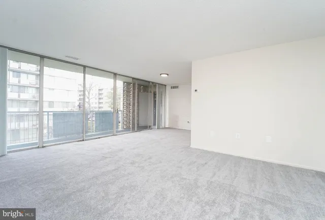 $149,900 | 1822 Metzerott Road, Unit 308, Hyattsville, MD 20783