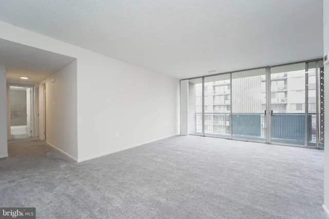 $149,900 | 1822 Metzerott Road, Unit 308, Hyattsville, MD 20783