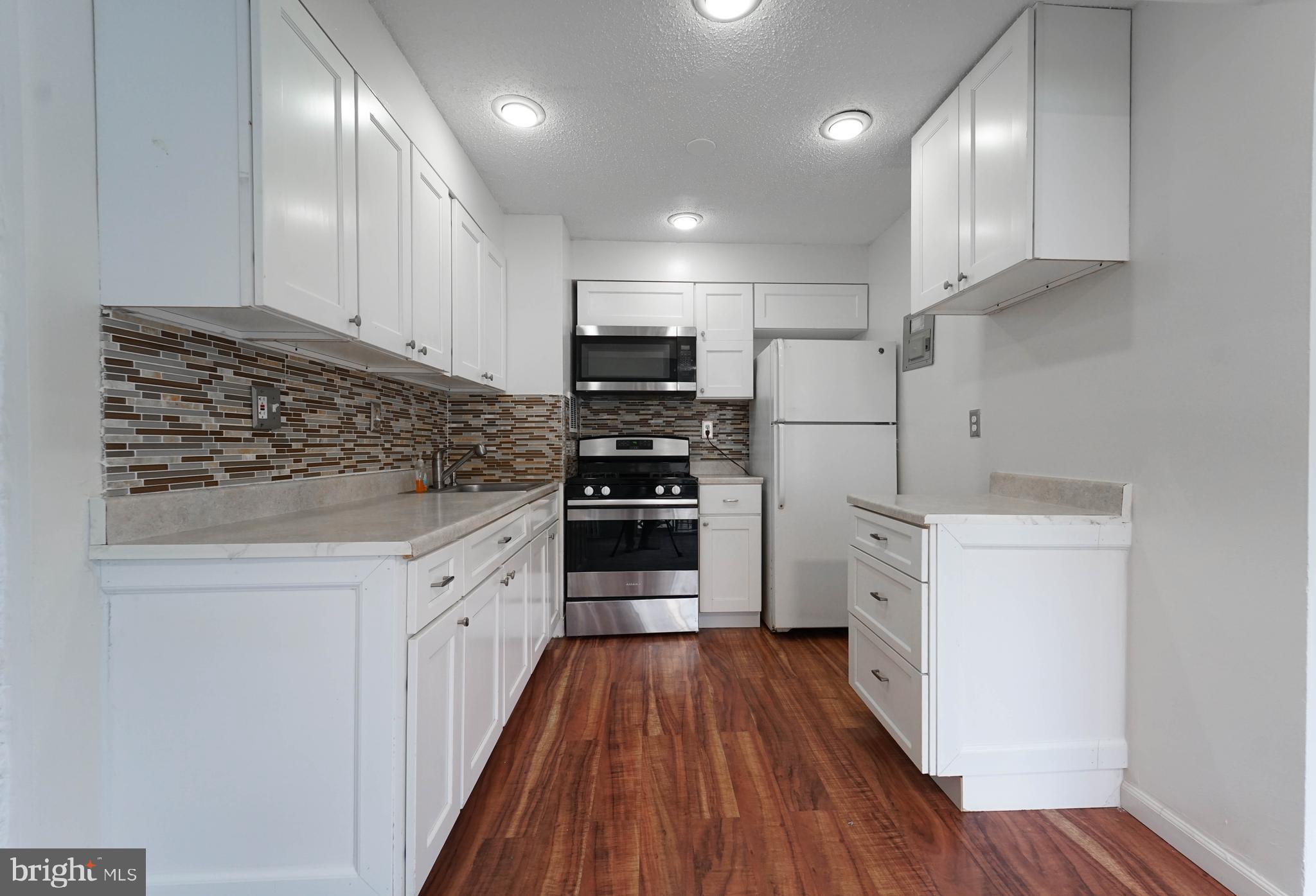 1822 Metzerott Road, Unit 308 Hyattsville, MD 20783 - Photo 9 of 21 Kitchen