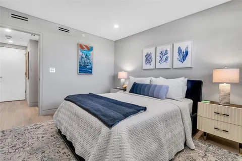$1,950,000 | 5740 Midnight Pass Road, Unit 403, Sarasota, FL 34242