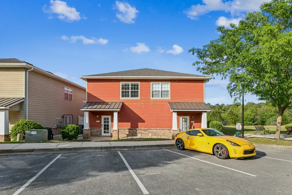 $179,900 | 813 Arbor Lake Drive, Crestview, FL 32536