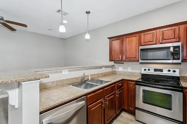 $179,900 | 813 Arbor Lake Drive, Crestview, FL 32536