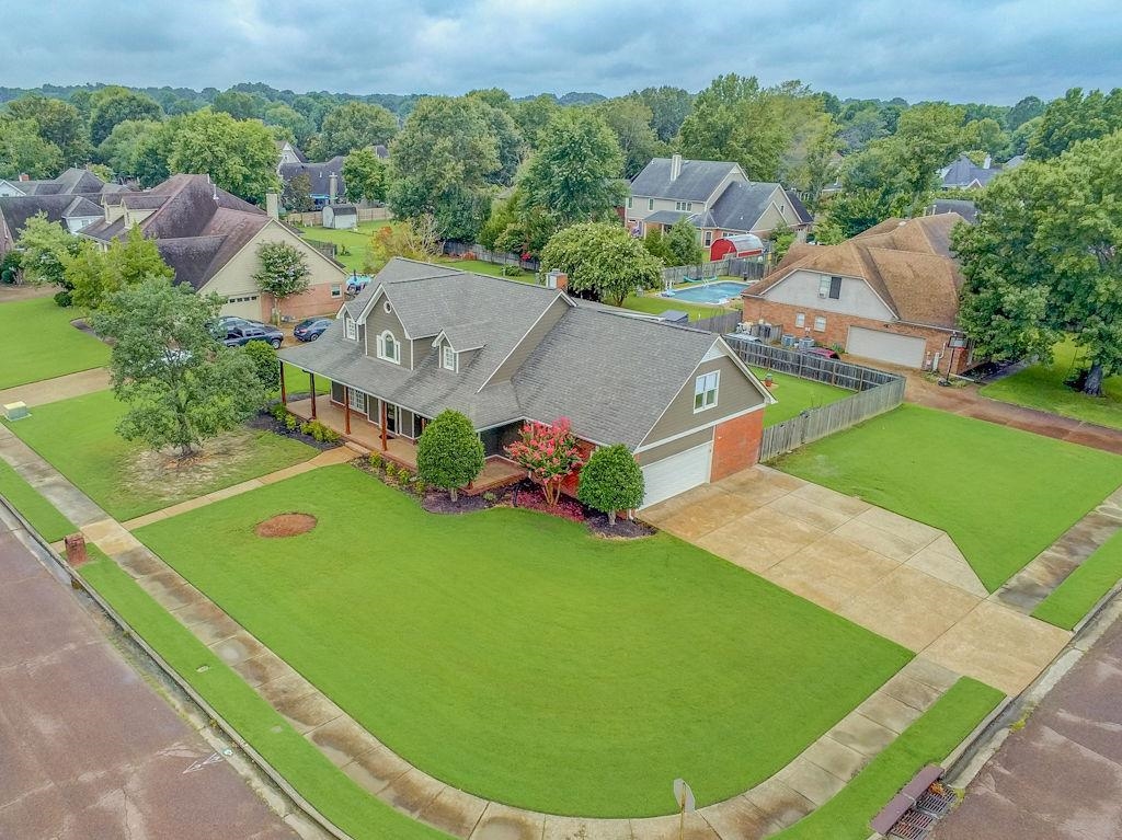 1633 Beckenhall Street Collierville, TN 38017 - Photo 32 of 35 an aerial view of a house