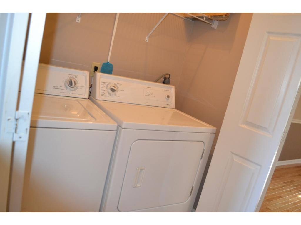 547 Hickory Road, Unit 547 Bristol, TN 37620 - Photo 15 of 15 Washer and Dryer STAYS