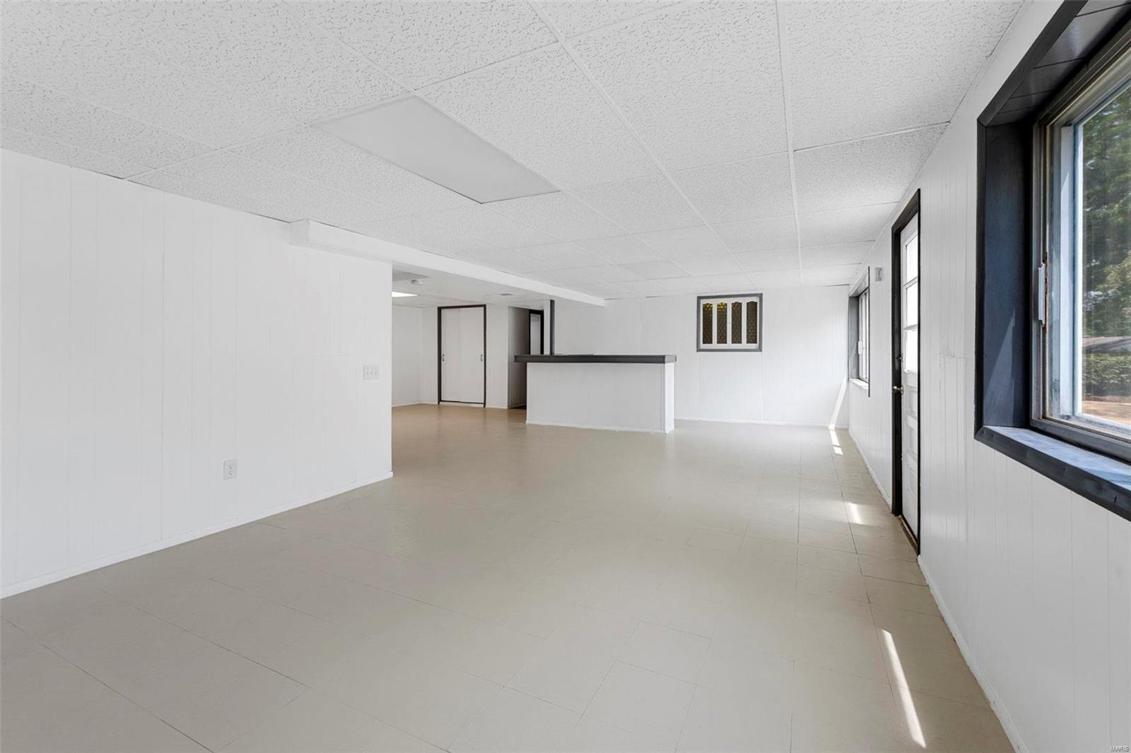 9724 Brookmere Drive St. Louis, MO 63123 - Photo 23 of 28