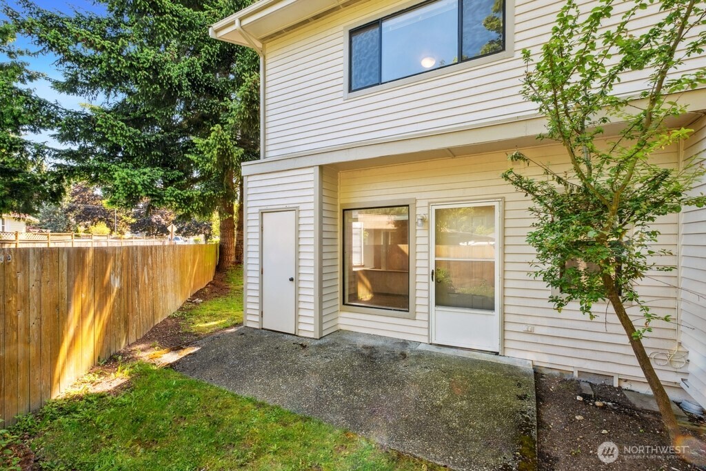 121 Union Avenue Northeast Renton, WA 98059 - Photo 20 of 28 Gallery Image 20