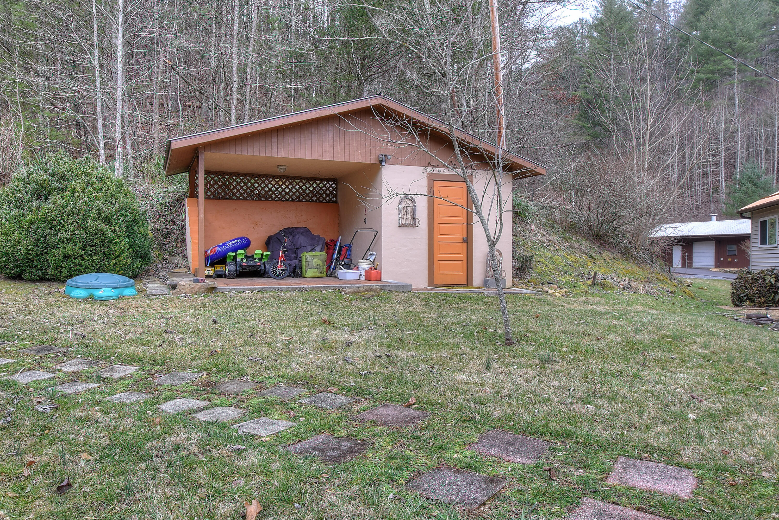 468 Coffee Ridge Road Erwin, TN 37650 - Photo 78 of 79 DSC_0988_89_90_91_92_93
