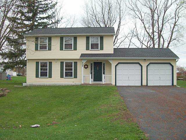775 5 Mile Line Road Webster, NY 14580 - Photo 1 of 1 Exterior Front