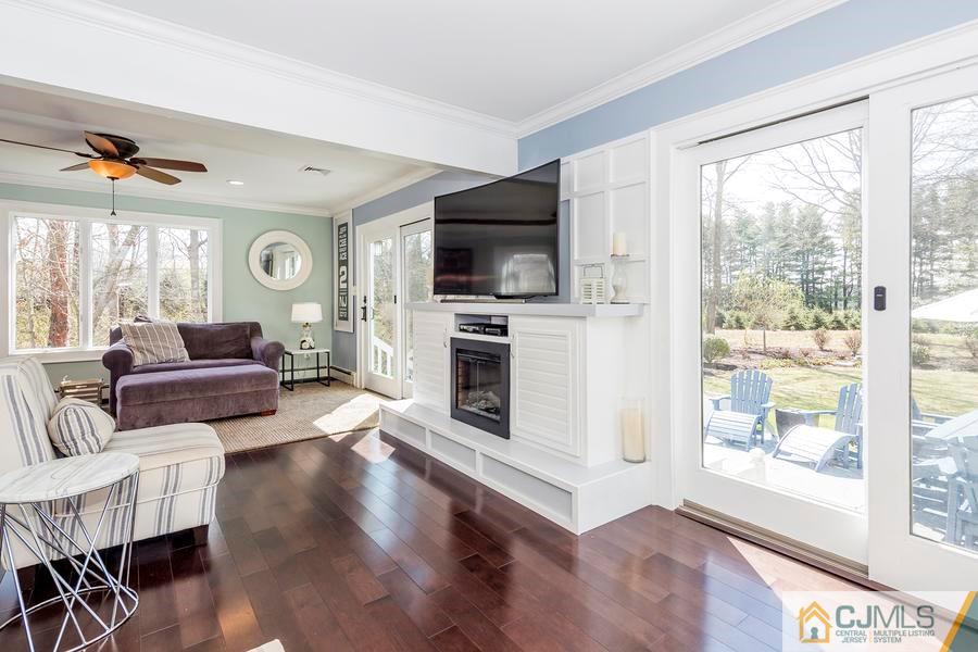 2 Wheatfield Road Cranbury, NJ 08512 - Photo 8 of 25 Gallery Image 8