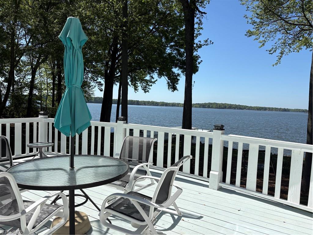 1553 Waterford Pointe Road Lexington, NC 27292 - Photo 3 of 49