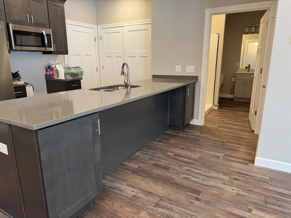 $275,000 | 135 Lexington Pointe Drive, Unit 8, Niles, MI 49120