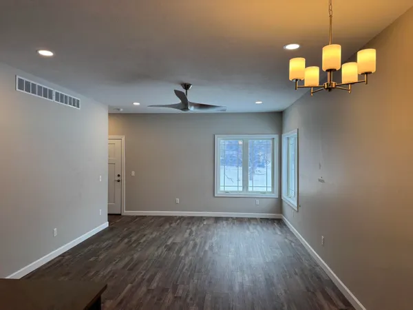 $275,000 | 135 Lexington Pointe Drive, Unit 8, Niles, MI 49120