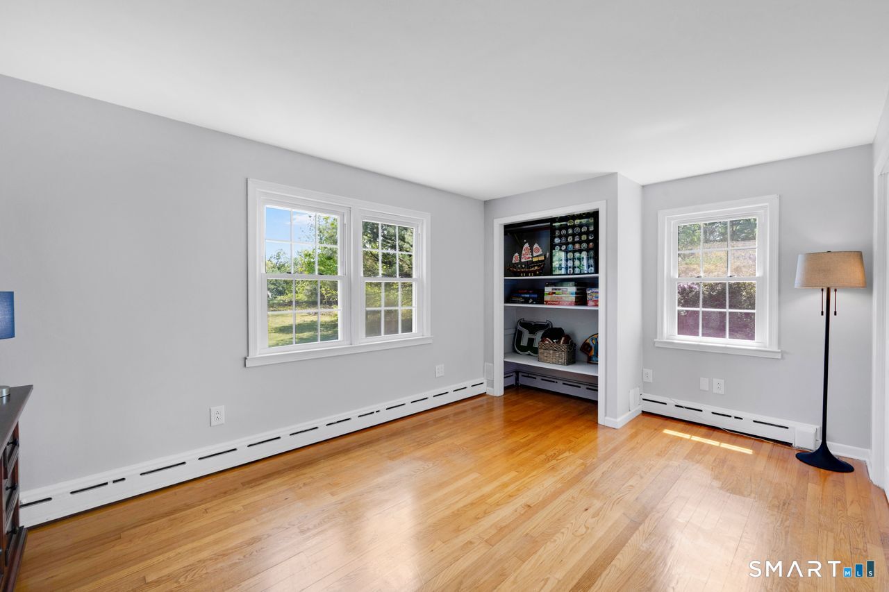 1013 Ratley Road Suffield, CT 06093 - Photo 30 of 39 an empty room with windows