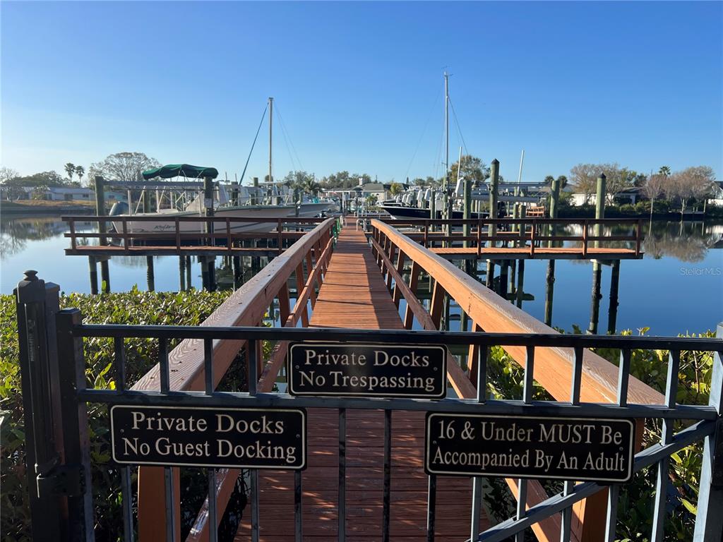 614 Yardarm Drive, Unit 7 Apollo Beach, FL 33572 - Photo 21 of 27