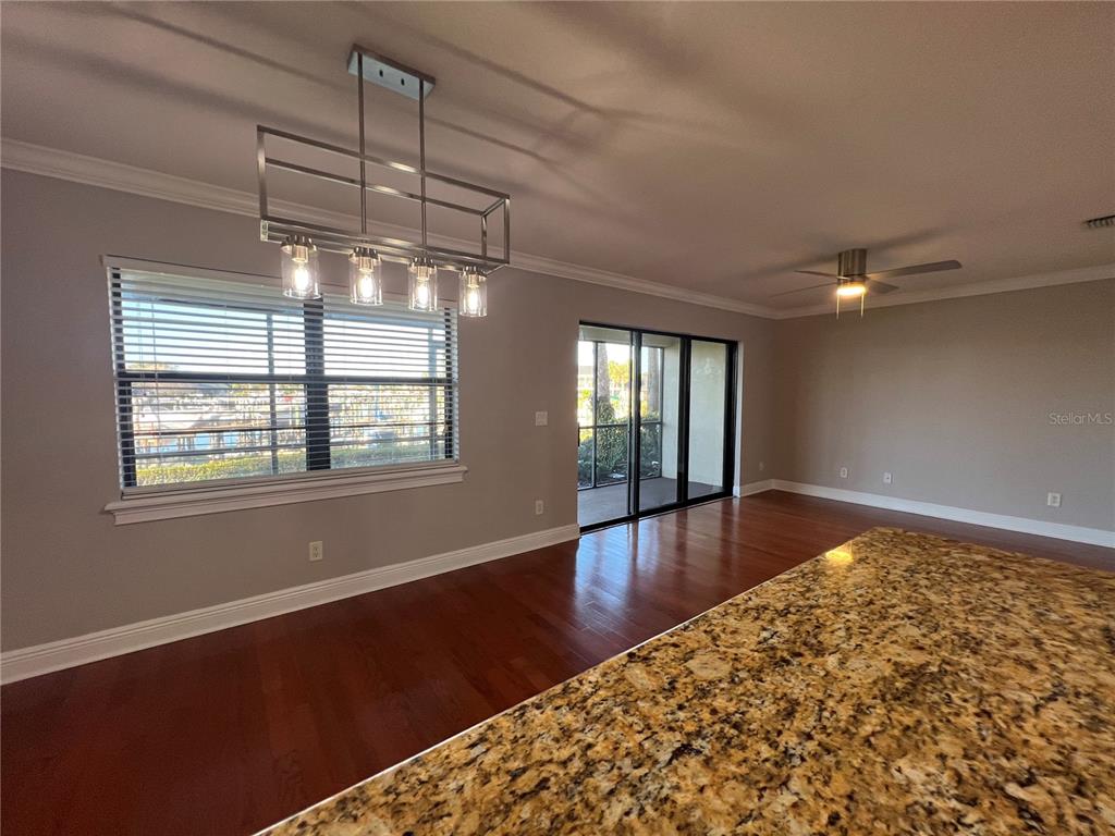 614 Yardarm Drive, Unit 7 Apollo Beach, FL 33572 - Photo 4 of 27