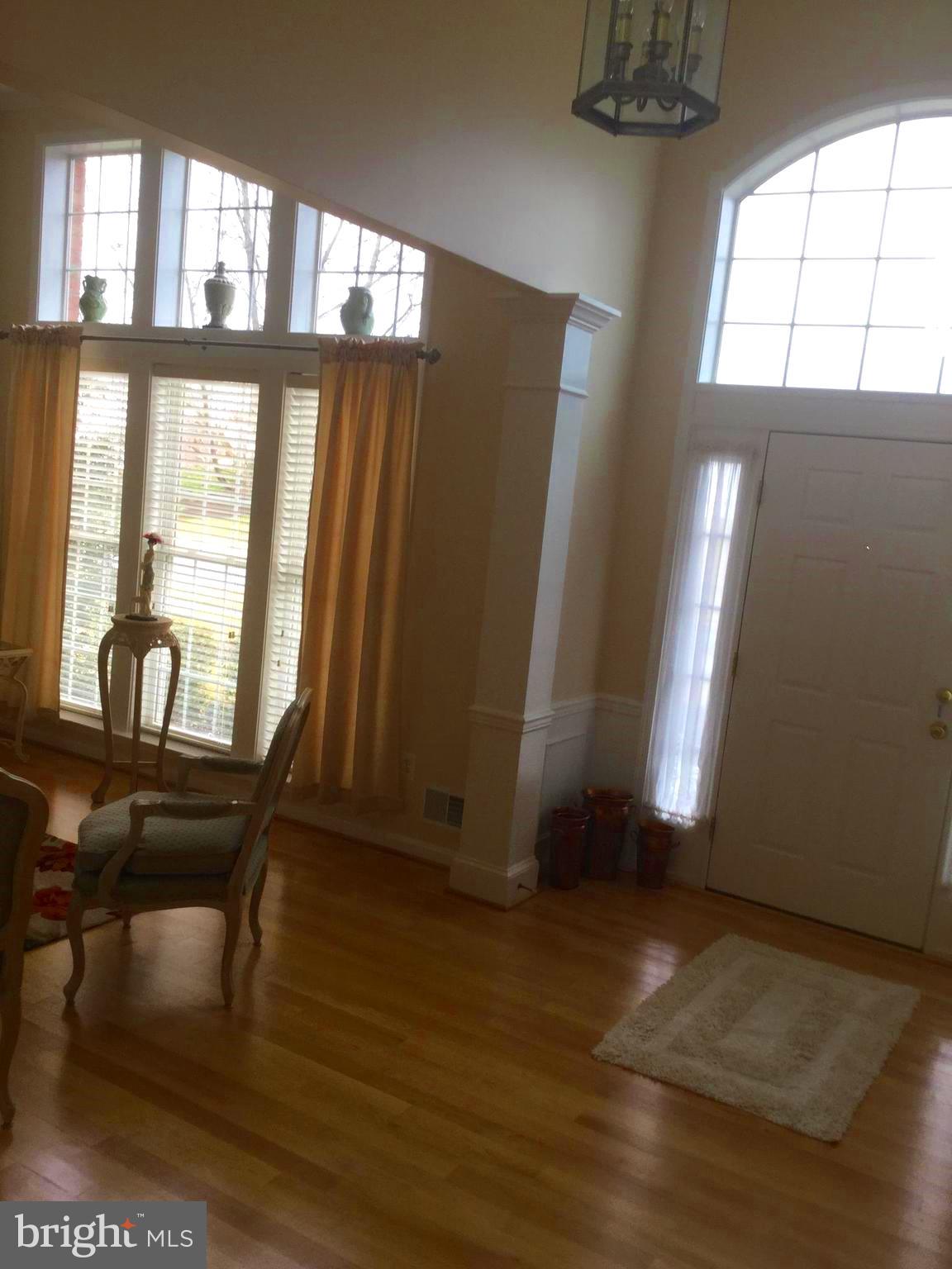 406 High Earls Road Westminster, MD 21158 - Photo 8 of 40 So much Natural Light