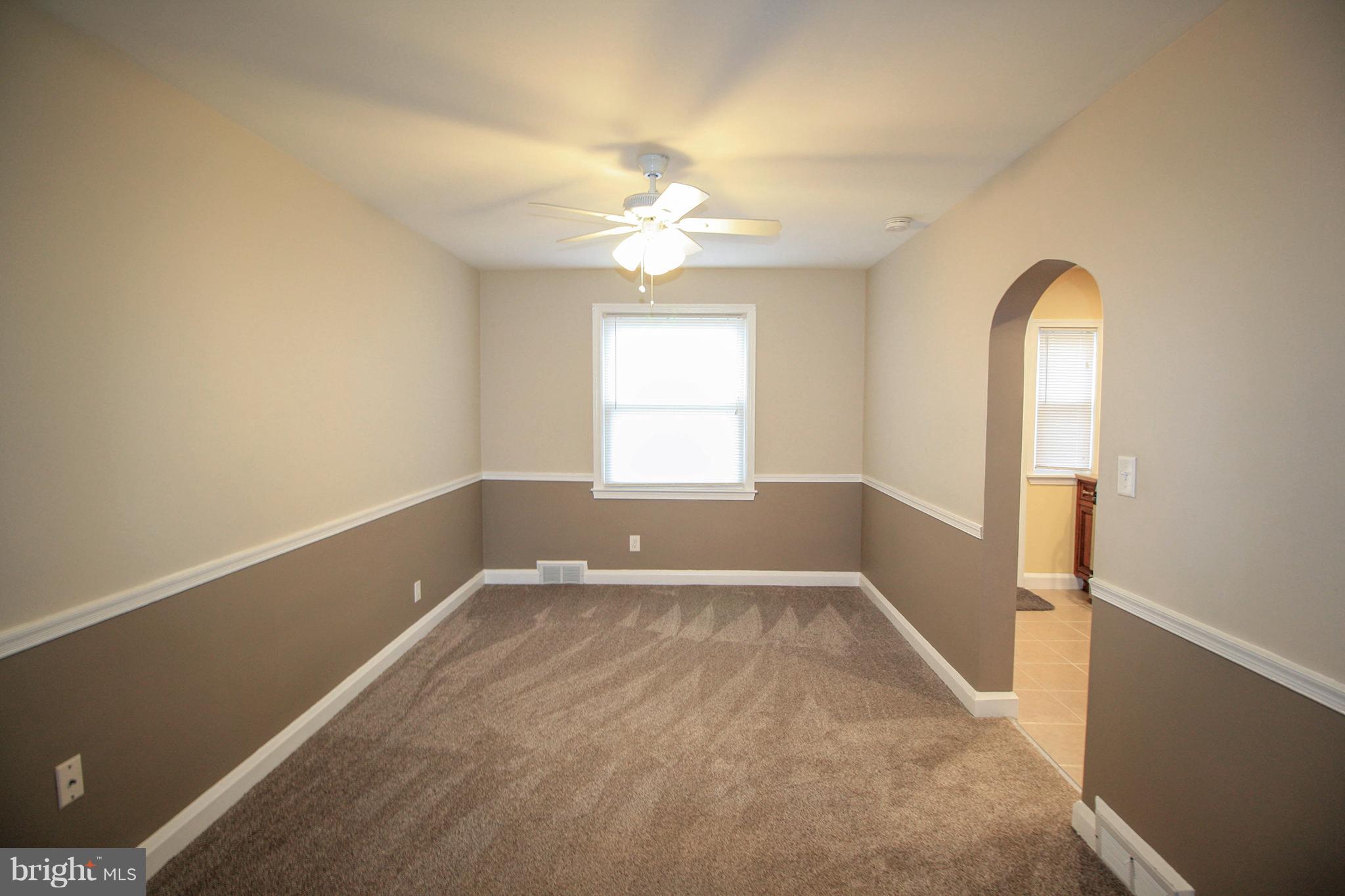 5612 Braxfield Road Baltimore, MD 21227 - Photo 7 of 30 Dining Room