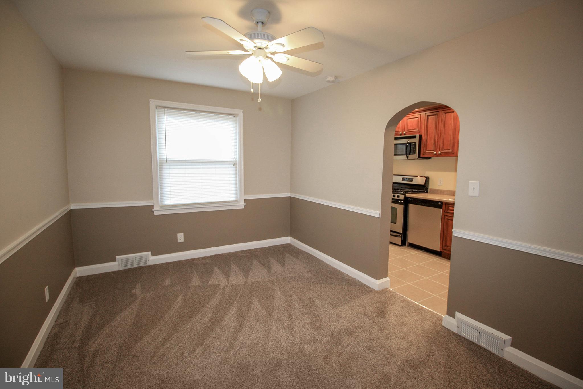 5612 Braxfield Road Baltimore, MD 21227 - Photo 8 of 30 Dining Room