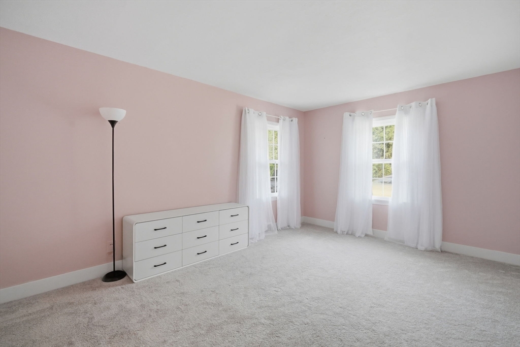 85 Granville Road Westfield, MA 01085 - Photo 34 of 41