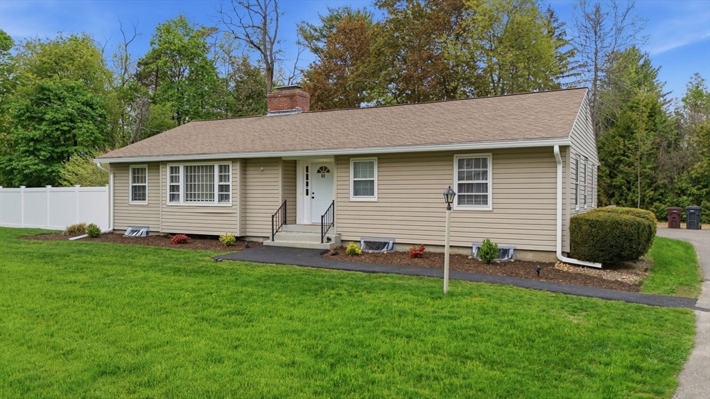 85 Granville Road Westfield, MA 01085 - Photo 5 of 41