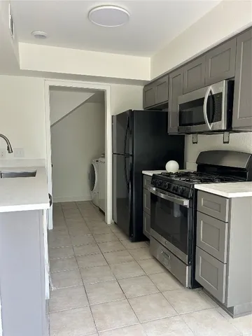 $1,395 | 5903 Cougar Drive, Unit B, Austin, TX 78745