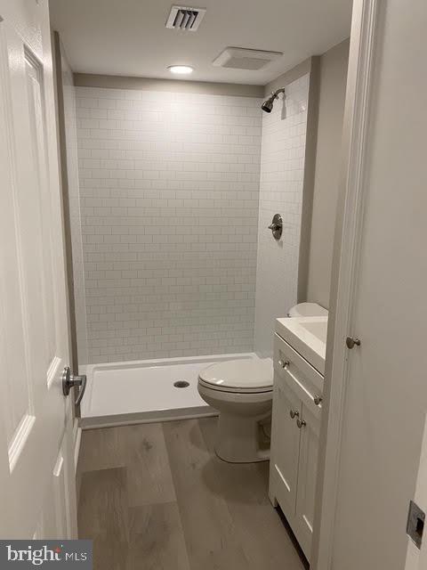 16 B Runnemede Road New Hope, PA 18938 - Photo 10 of 30 a bathroom with a toilet a sink and shower