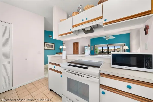 $135,000 | 4869 Casablanca Circle, Unit G24, Sebring, FL 33870