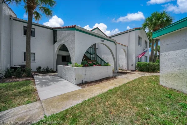 $135,000 | 4869 Casablanca Circle, Unit G24, Sebring, FL 33870