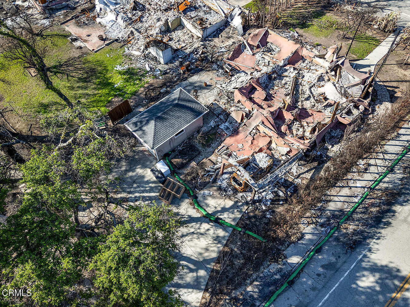 2 West Pine Street Altadena, CA 91001 - Photo 9 of 11 2 W Pine St 014-mls