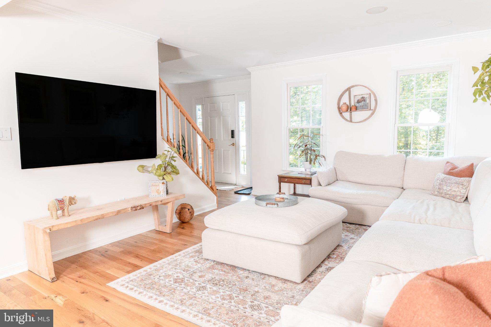 73 Village Grove Road Fredericksburg, VA 22406 - Photo 12 of 34 Bright and airy living space retreat.