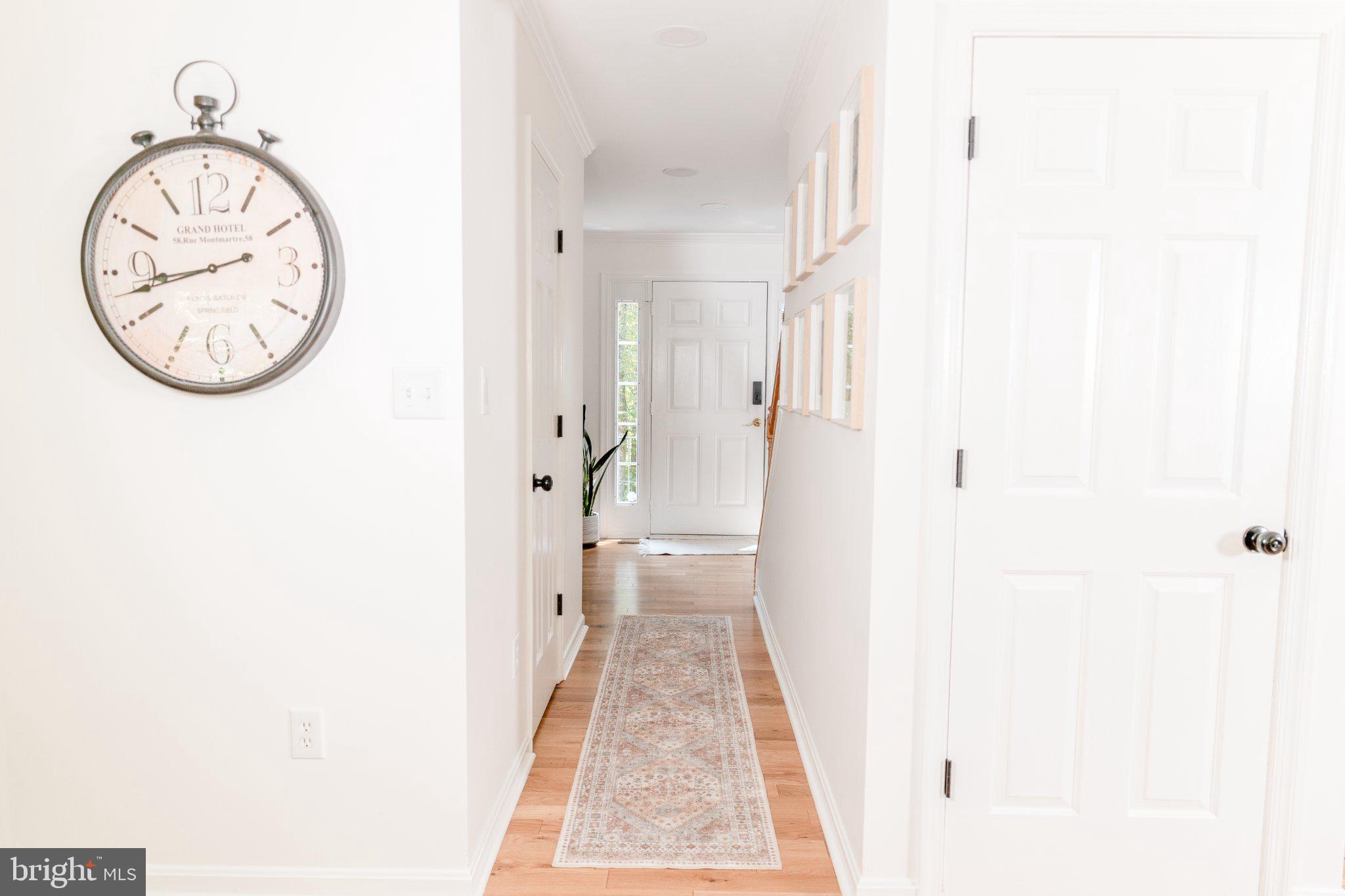 73 Village Grove Road Fredericksburg, VA 22406 - Photo 14 of 34 Inviting hallway with timeless charm.