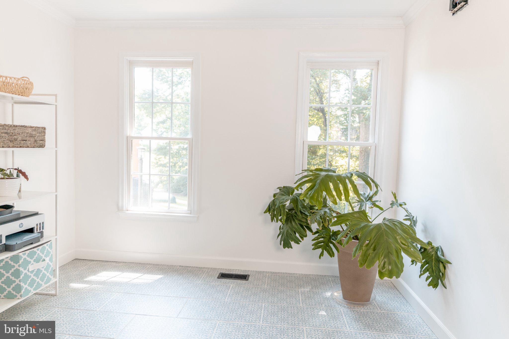 73 Village Grove Road Fredericksburg, VA 22406 - Photo 5 of 34 Bright and airy space with greenery.