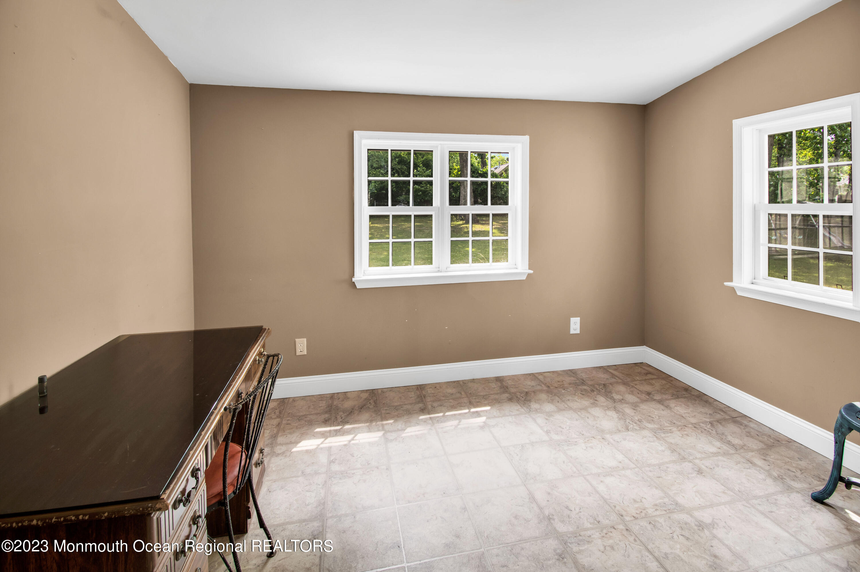 3 Redwood Road Howell, NJ 07731 - Photo 16 of 30 16