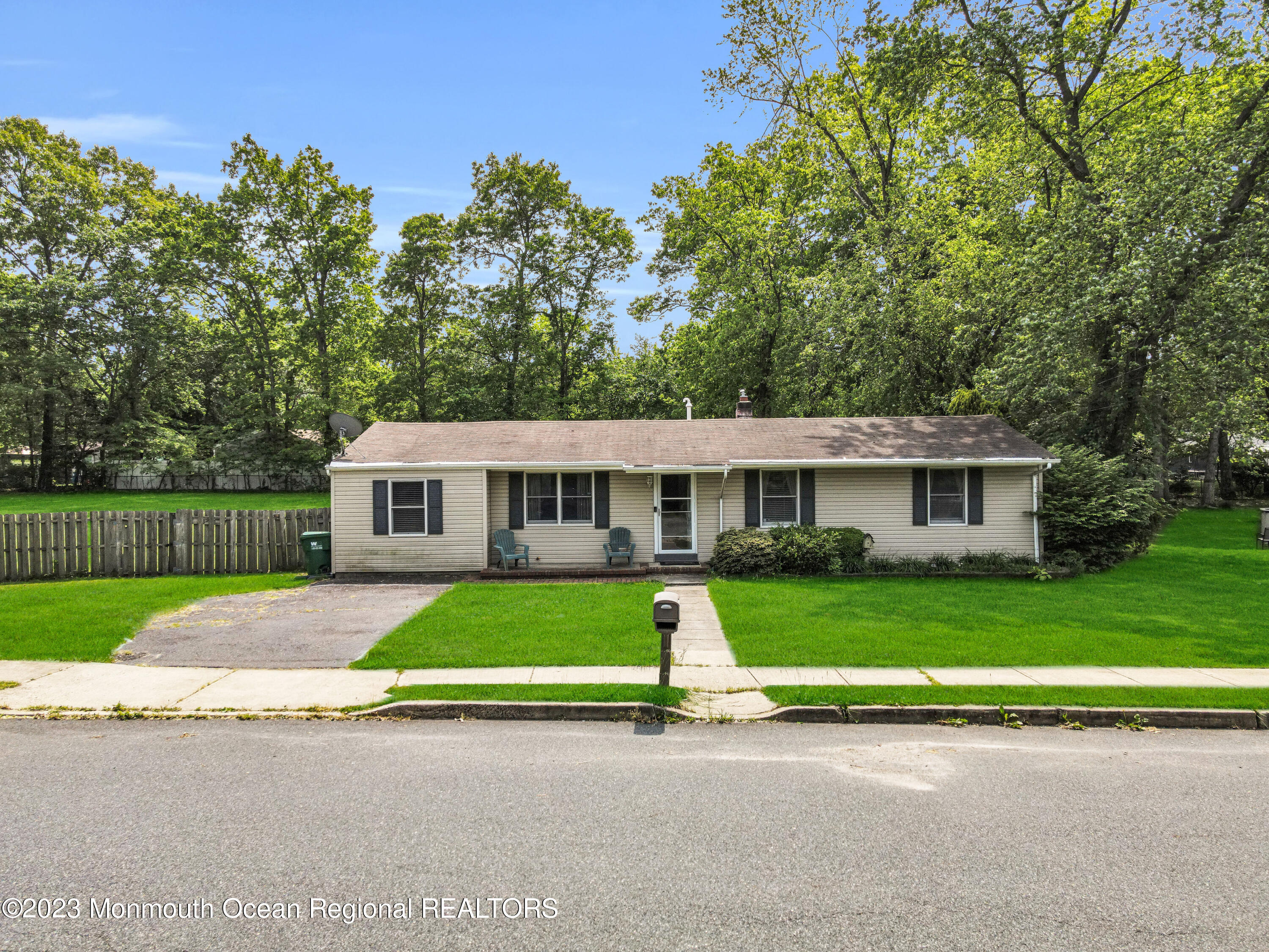 3 Redwood Road Howell, NJ 07731 - Photo 2 of 30 2