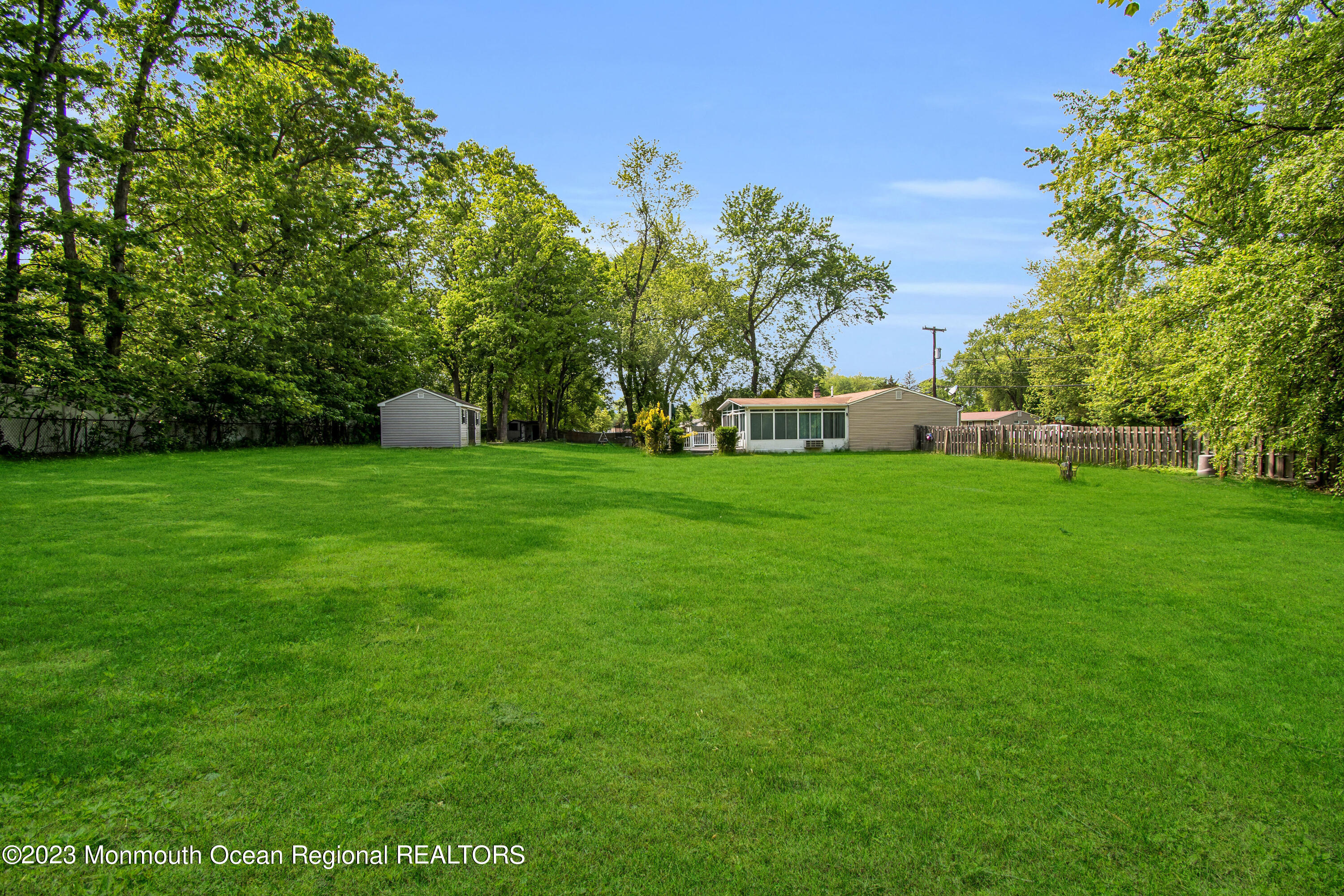 3 Redwood Road Howell, NJ 07731 - Photo 27 of 30 27