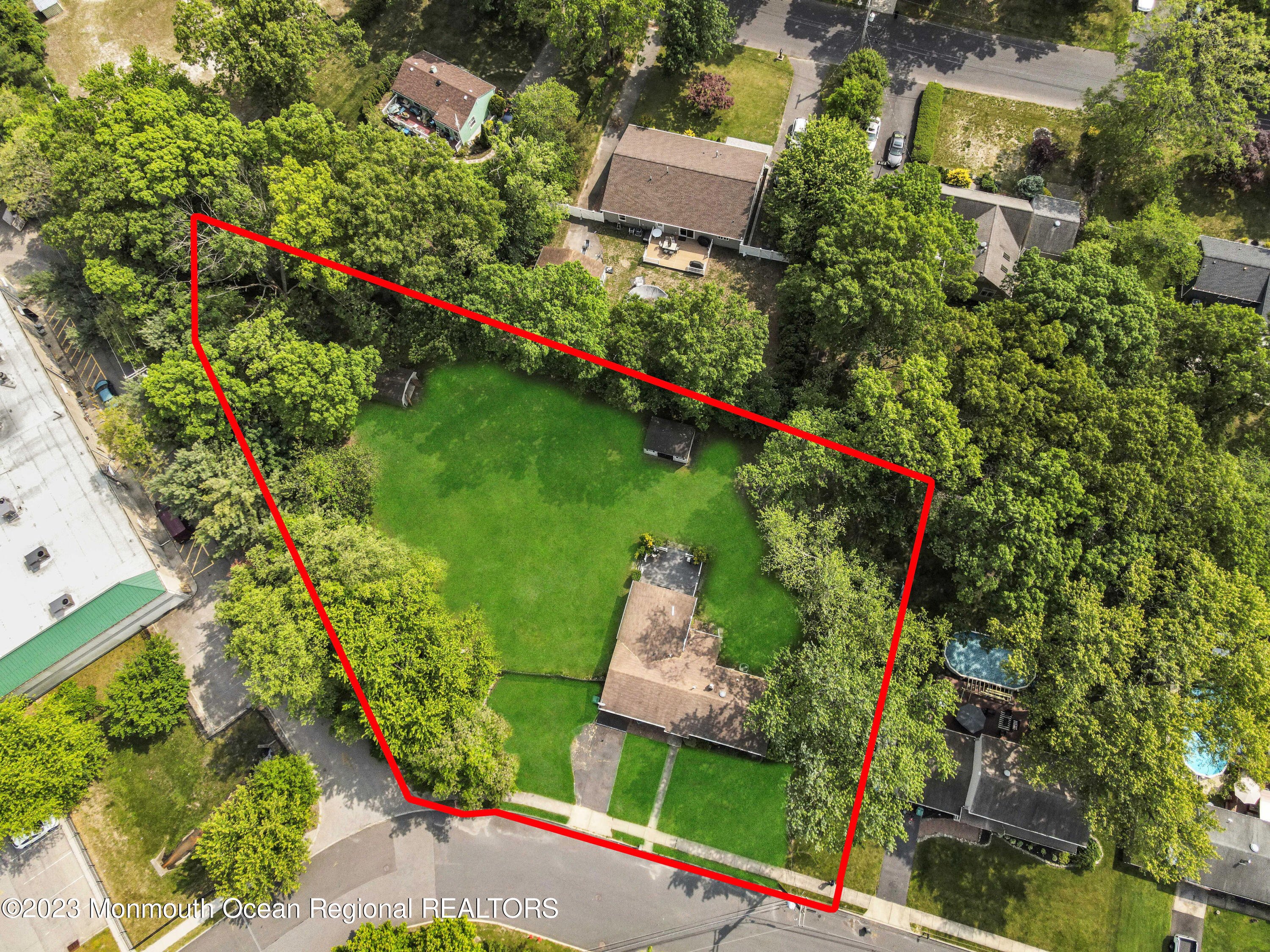 3 Redwood Road Howell, NJ 07731 - Photo 3 of 30 3