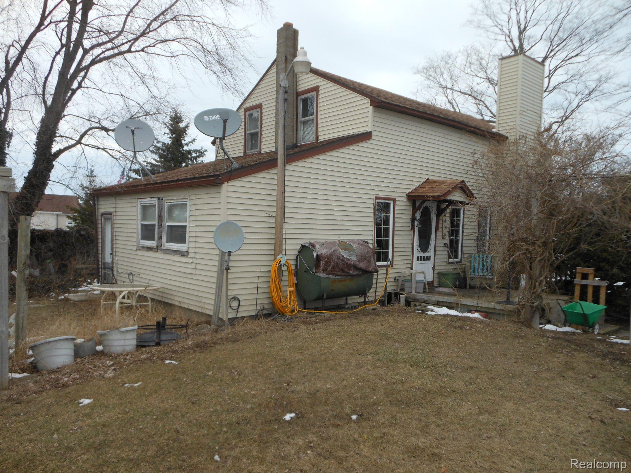 5391 North Road North Street, MI 48049 - Photo 2 of 22 Gallery Image 2