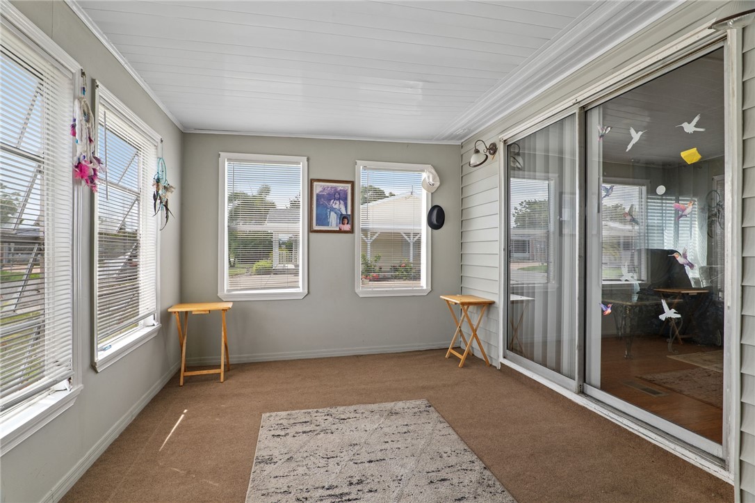 918 Cashew Circle Sebastian, FL 32976 - Photo 2 of 22 a room with furniture and windows