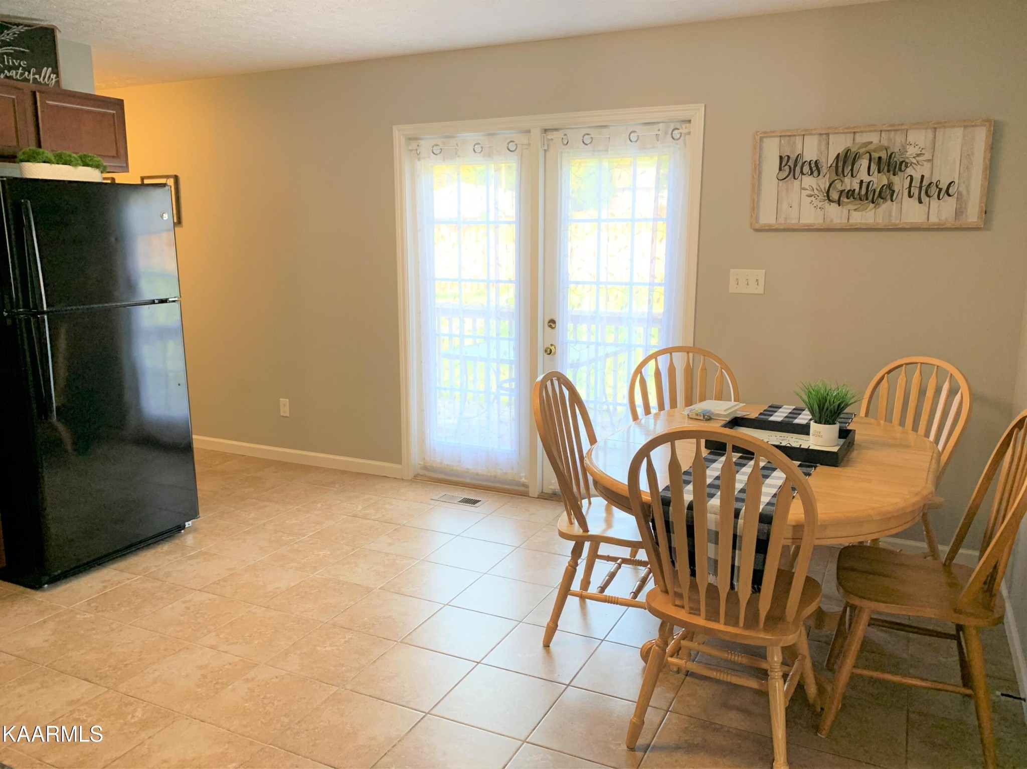 4726 Rochat Road Knoxville, TN 37918 - Photo 17 of 28 Gallery Image 17