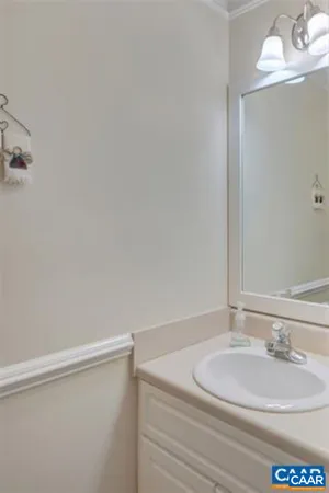 $3,800 | 1150 River Oaks Lane, Charlottesville, VA 22901