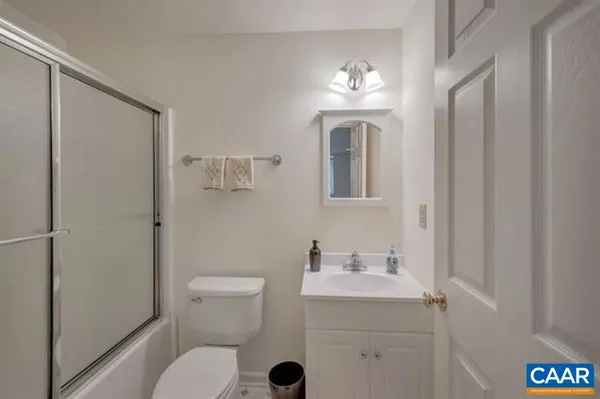 $3,800 | 1150 River Oaks Lane, Charlottesville, VA 22901