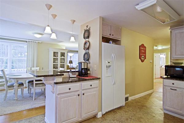 52 Forest Street Upton, MA 01568 - Photo 11 of 30 Gallery Image 11