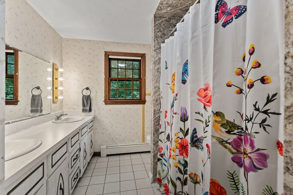 35 Lowell Road Pembroke, MA 02359 - Photo 21 of 42 Gallery Image 21