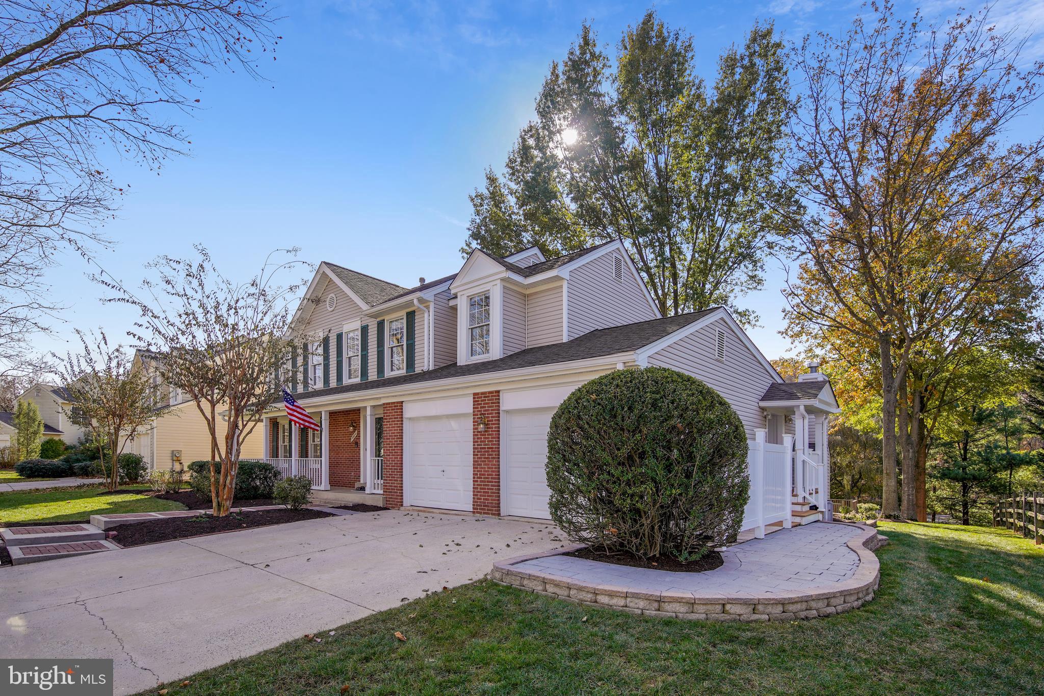 18824 Falling Star Road Germantown, MD 20874 - Photo 3 of 78 Beautifully accented landscaped hardscapes